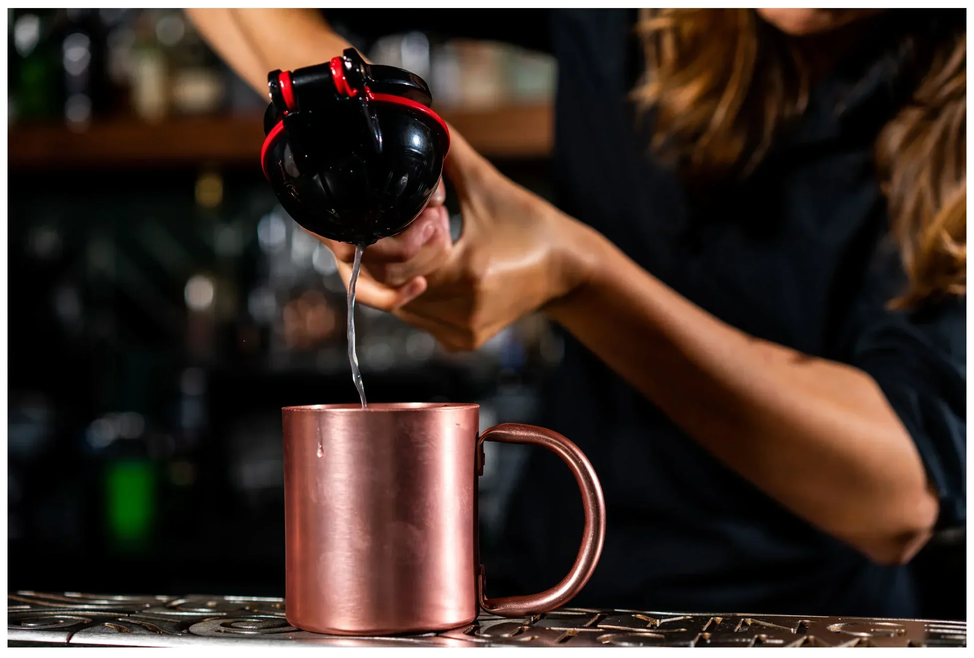 Wyciskacz do cytrusów emaliowany  / BAR PROFESSIONAL