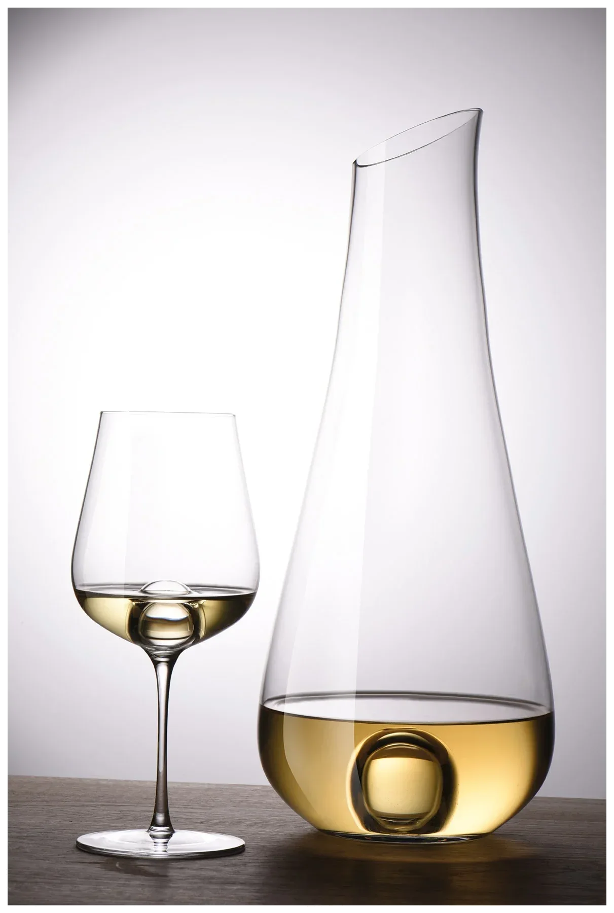 AIR SENSE Dekanter do białego wina 750 ml / ZWIESEL HANDMADE