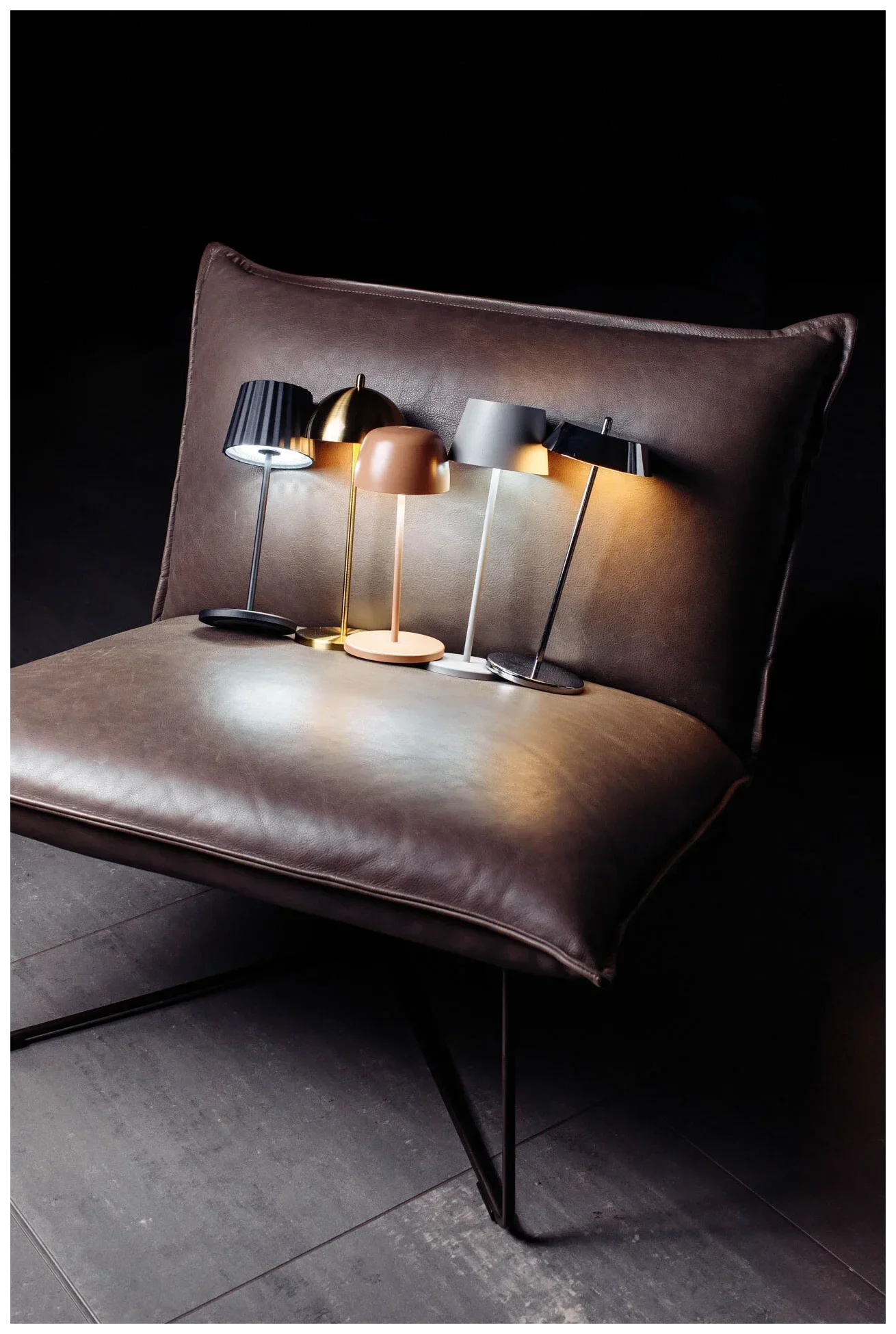 VERLO Lampa stołowa MOD 25 cm karmelowa