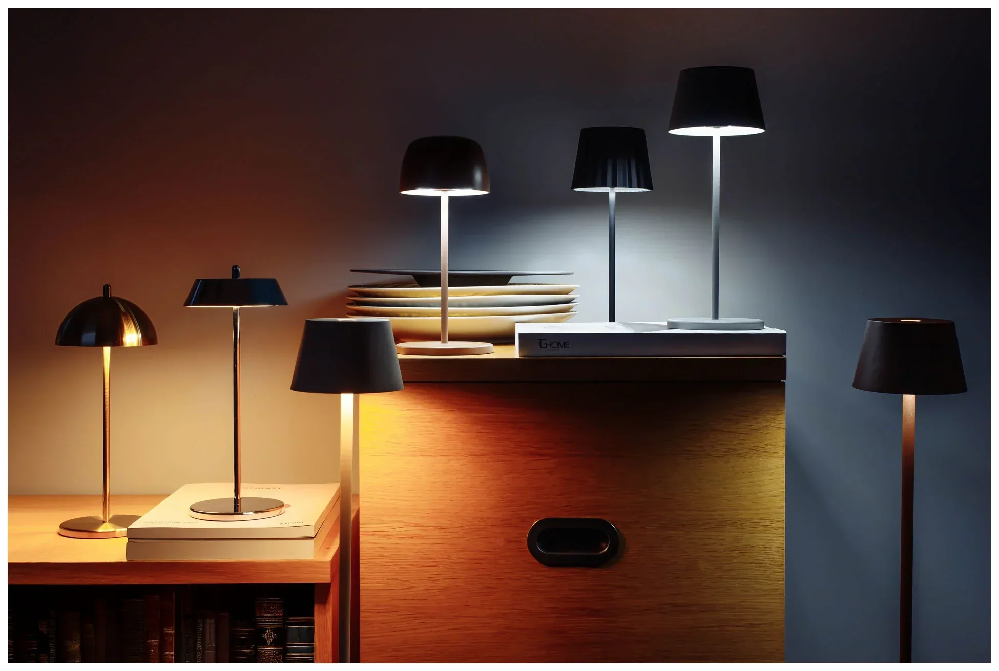 VERLO Lampa stołowa HAMPTON 30 cm złota