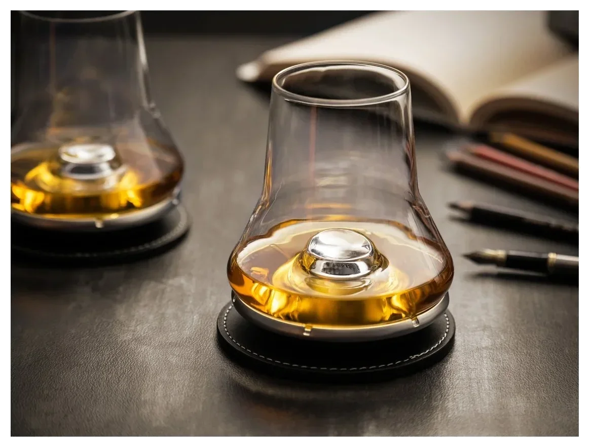 LES IMPITOYABLES  Szklanka do degustacji whisky z podstawą chłodzącą / PEUGEOT