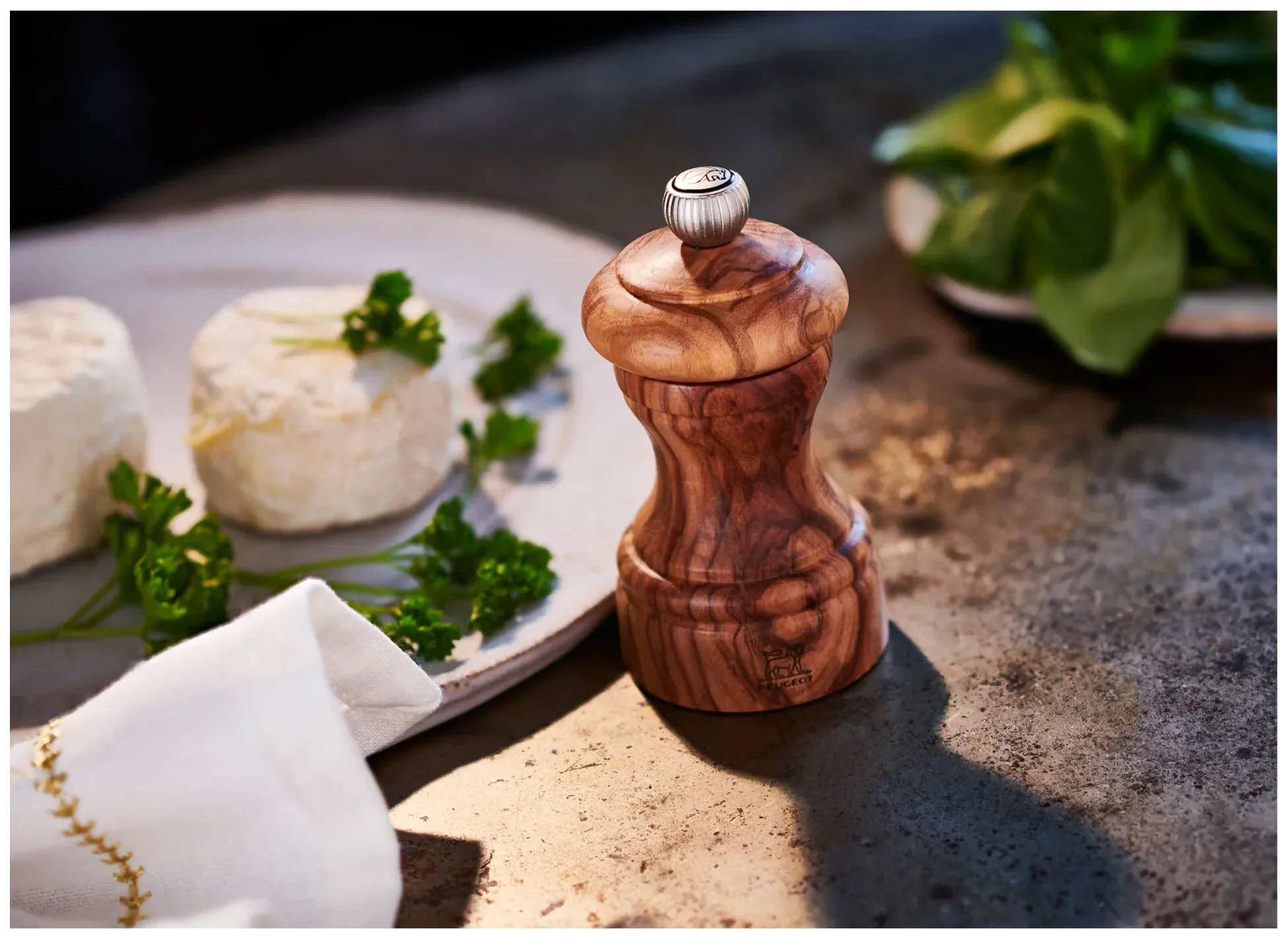 PEUGEOT Młynek do soli BISTRO OLIVIER 10 cm