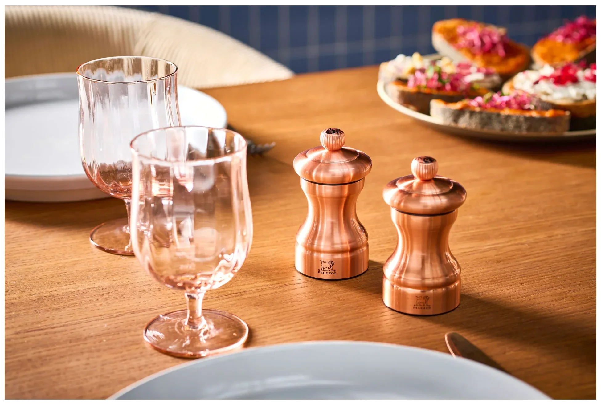PEUGEOT Młynek do pieprzu BISTRO miedziany 10 cm