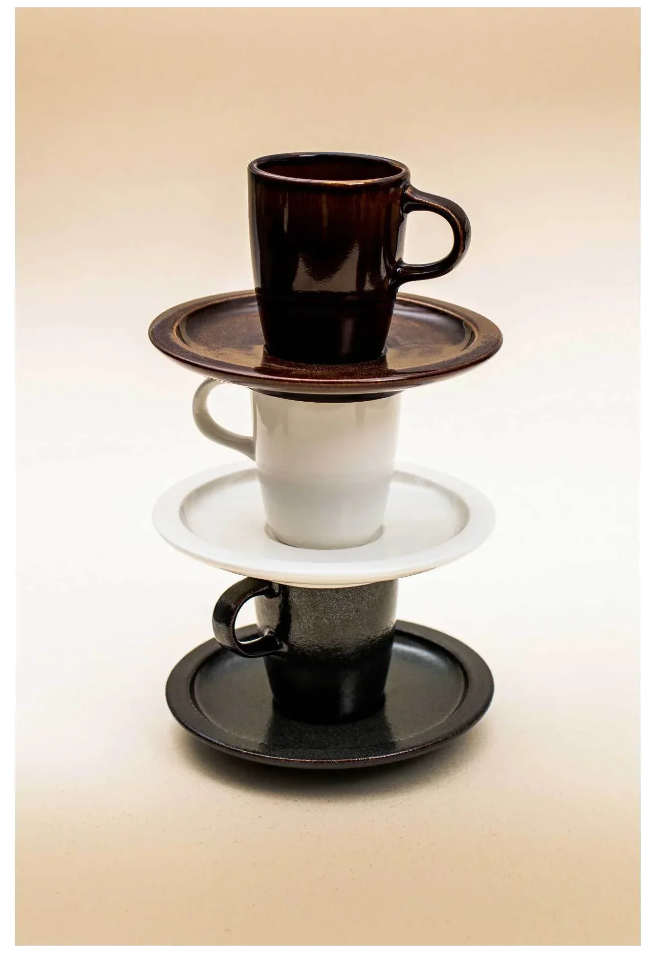 EASE RAKSTONE Spodek 16,3 cm bursztynowy / RAK PORCELAIN