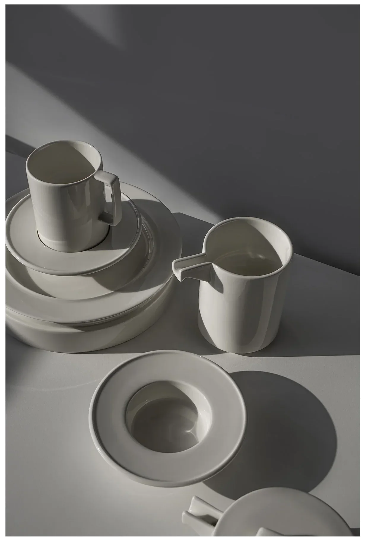 NORDIC Mlecznik 500 ml  / RAK PORCELAIN