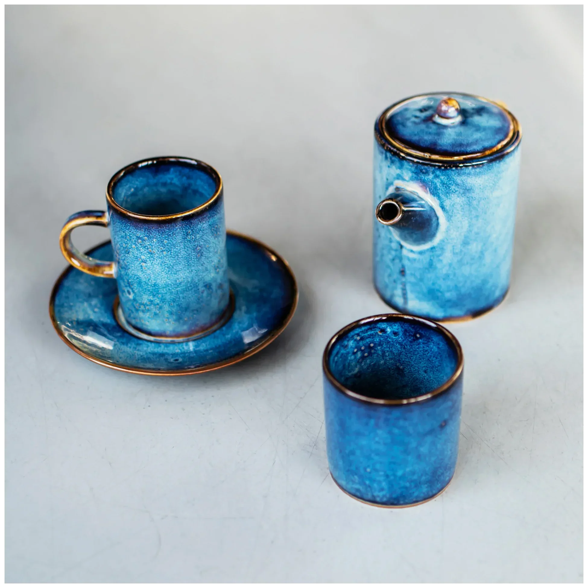 DEEP BLUE Dzbanek do kawy/herbaty 650 ml / VERLO
