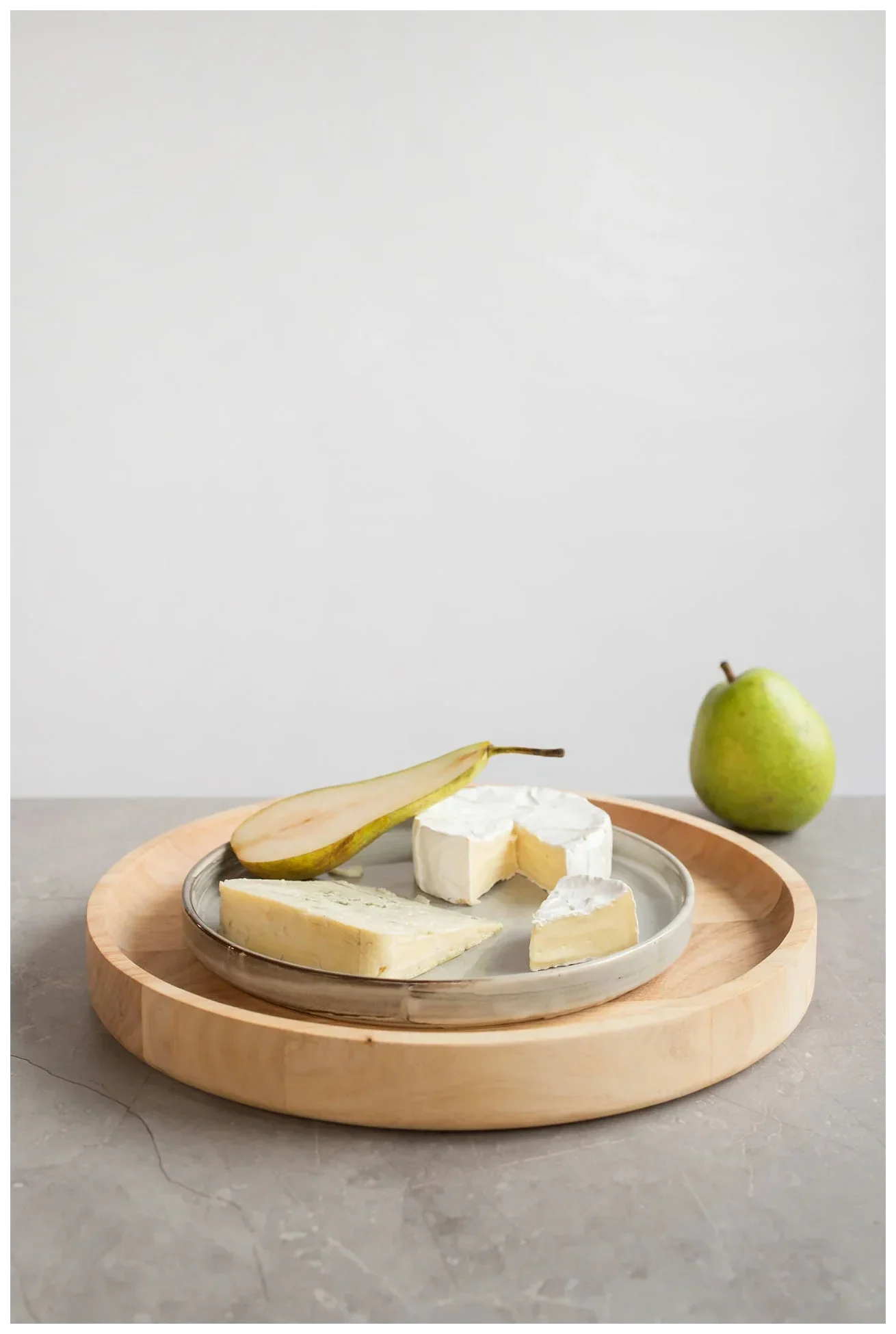 Talerz okrągły drewniany 30 cm mango / VERLO