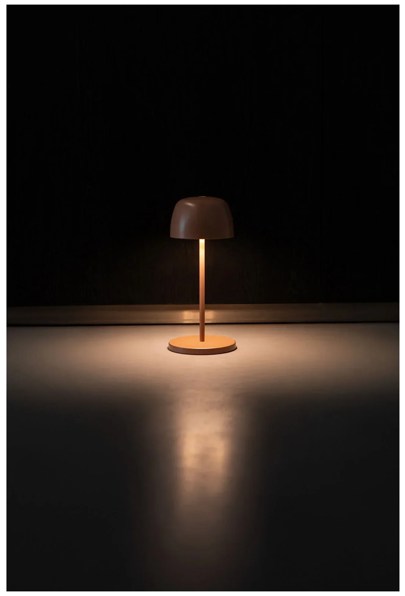 VERLO Lampa stołowa MOD 25 cm karmelowa
