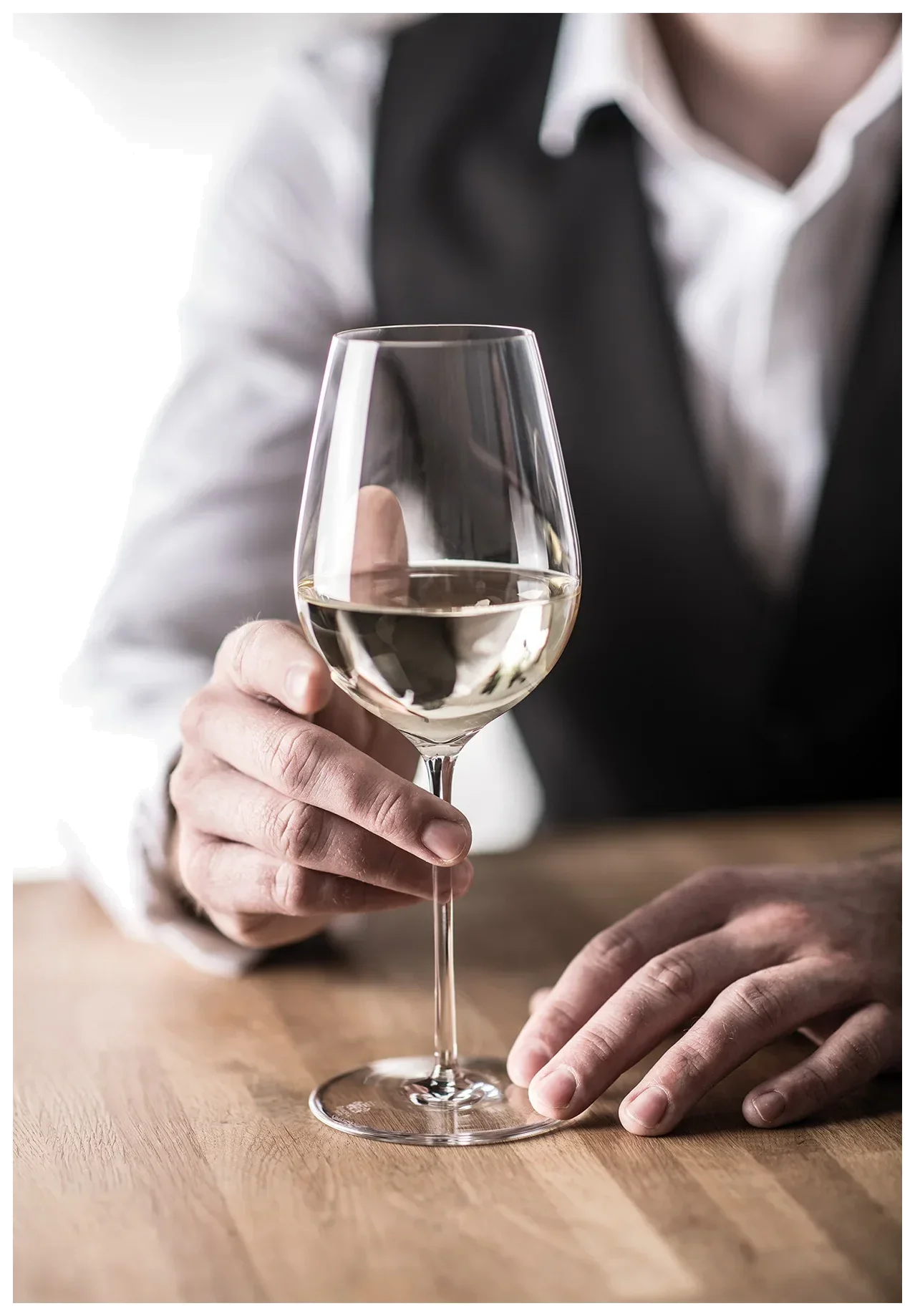 ENOTECA Kieliszek do wina Riesling 319 ml, kpl. 2 szt.  / ZWIESEL HANDMADE